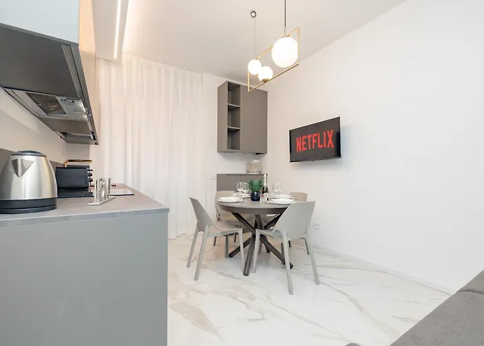 2co4 - Duomo - Modern - Apartment