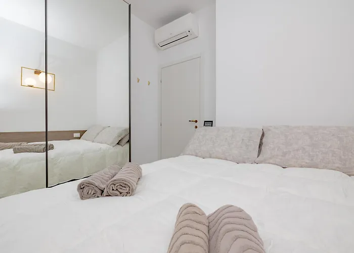 2co4 - Duomo - Modern - Apartment *